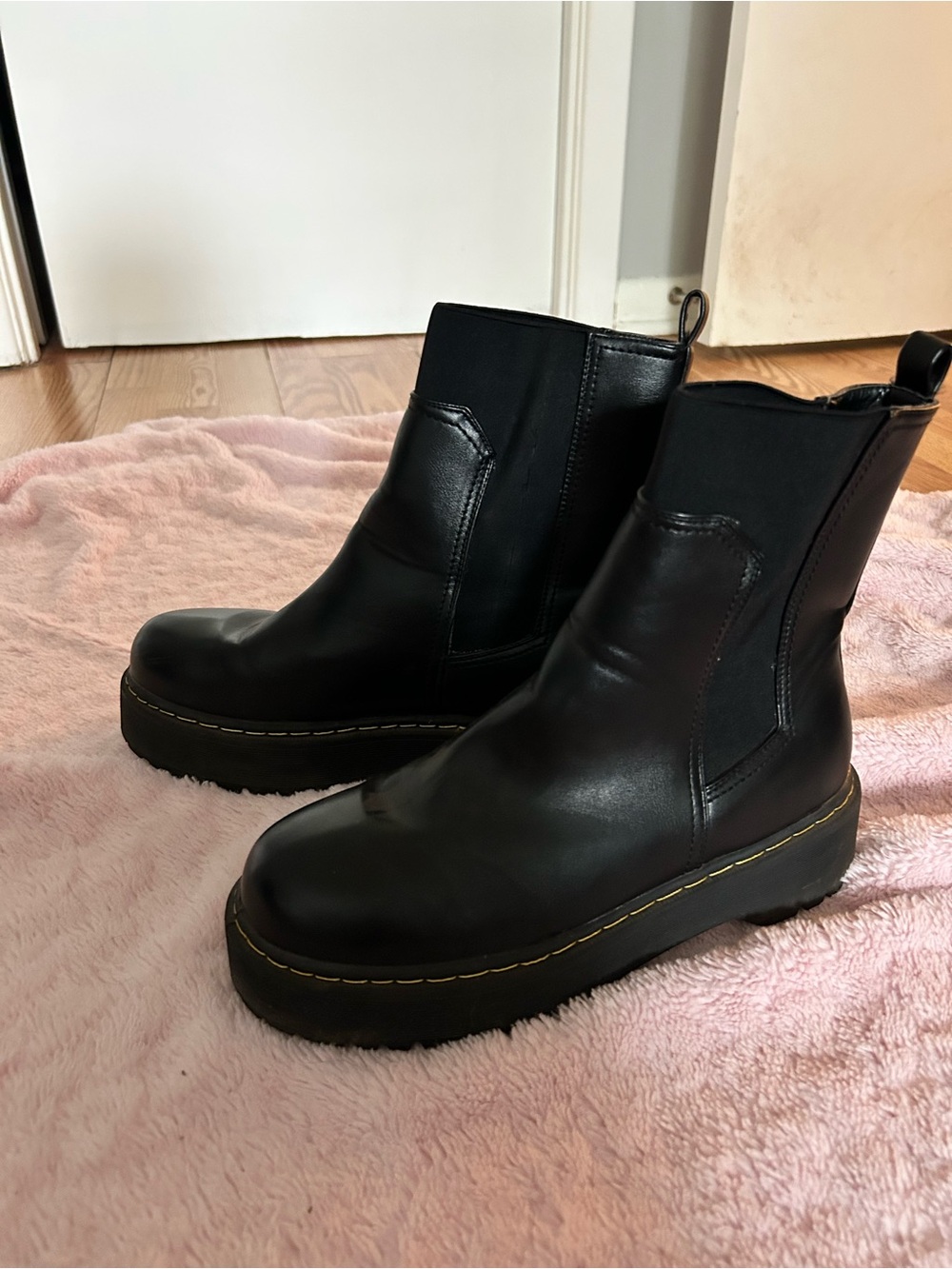 Report Black Platform Chelsea Boots